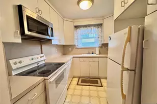 816 Kingsland Ln Apt 1, Fort Lee, NJ 07024 - Photo 6