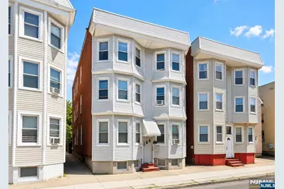 19 Franklin Avenue, Harrison, NJ 07029 - Photo 2