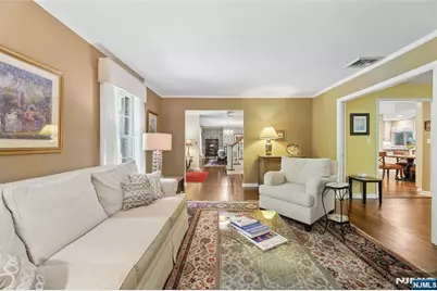 27 Duane Lane, Demarest, NJ 07627 - Photo 10