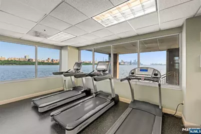 108 The Promenade 108 #108, Edgewater, NJ 07020 - Photo 48