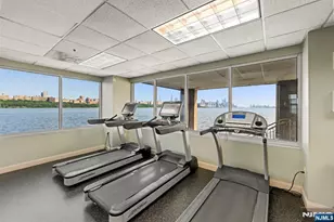 108 The Promenade 108, Edgewater, NJ 07020 - Photo 48