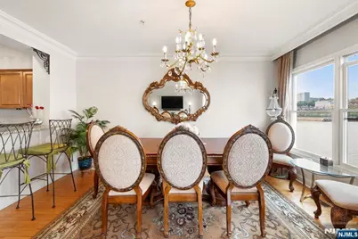 108 The Promenade 108 #108, Edgewater, NJ 07020 - Photo 14