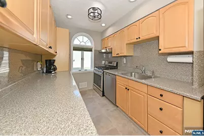 738 Grant Avenue, Maywood, NJ 07607 - Photo 16