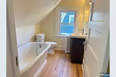 191 Wood Street, Rutherford, NJ 07070 - Photo 16