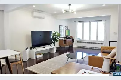 524 Oregon Avenue, Cliffside Park, NJ 07010 - Photo 1