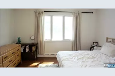 524 Oregon Avenue, Cliffside Park, NJ 07010 - Photo 14