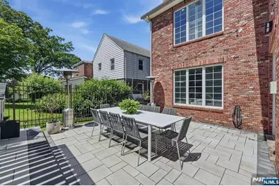 70 McElroy Avenue, Fort Lee, NJ 07024 - Photo 4