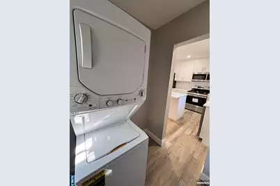 72 Chestnut Street 2R #2R, Montclair, NJ 07042 - Photo 10