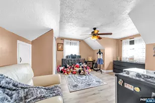 161 Plauderville Ave, Garfield, NJ 07026 - Photo 22