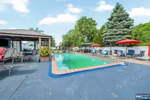 161 Plauderville Ave, Garfield, NJ 07026 - Photo 32
