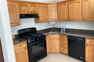 2388 Quill Ct, Mahwah, NJ 07430 - Photo 4