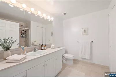 100 Old Palisade Road 3408 #3408, Fort Lee, NJ 07024 - Photo 12
