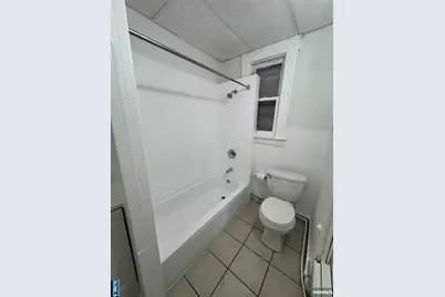 178 Howe Avenue 3 #3, Passaic, NJ 07055 - Photo 2
