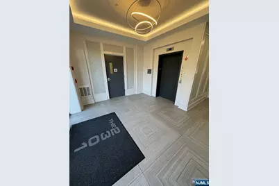 2301 Lemoine Avenue 402 #402, Fort Lee, NJ 07024 - Photo 2