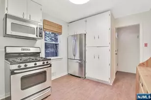 69 County Rd, Cresskill, NJ 07626 - Photo 8