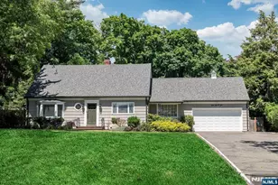 496 Lincoln Ave, Ridgewood, NJ 07450 - Photo 1