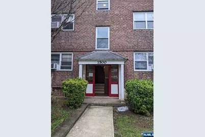 1500 Terrace Circle #2, Teaneck Township, NJ 07666 - Photo 1