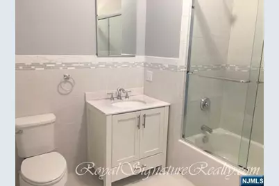 62 Bergen Turnpike 4E #4E, Ridgefield Park, NJ 07660 - Photo 8