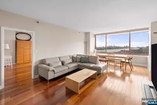 100 Old Palisade Road 3408, Fort Lee, NJ 07024 - Photo 4