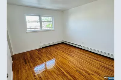 162 Spring Street 4 #4, Orange, NJ 07050 - Photo 4