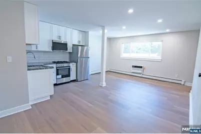 162 Spring Street 4 #4, Orange, NJ 07050 - Photo 8
