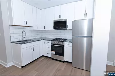 162 Spring Street 4 #4, Orange, NJ 07050 - Photo 2