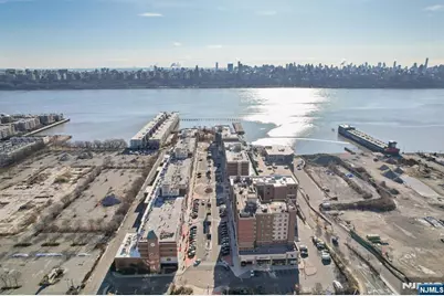 110 City Place, Edgewater, NJ 07020 - Photo 44