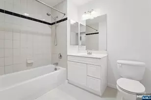 110 City Pl, Edgewater, NJ 07020 - Photo 26