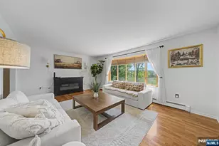 949 Rockport Rd, Hackettstown, NJ 07840 - Photo 2