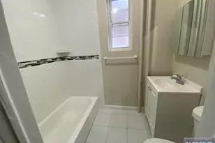 411 Highland Ave C5, Palisades Park, NJ 07650 - Photo 4
