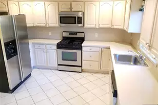 393 Washington Ave B, Cliffside Park, NJ 07010 - Photo 6