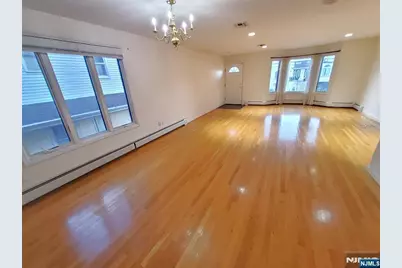 393 Washington Avenue B #B, Cliffside Park, NJ 07010 - Photo 4