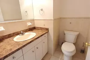 393 Washington Ave, Cliffside Park, NJ 07010 - Photo 10