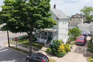 33-35 Pulaski Pl, Hackensack, NJ 07601 - Photo 2