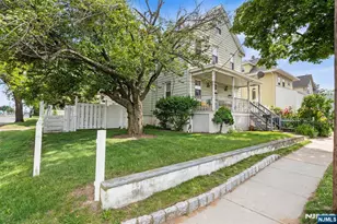 33-35 Pulaski Pl, Hackensack, NJ 07601 - Photo 2