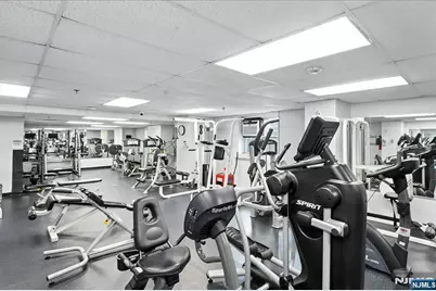 6600 Boulevard E 15F #15F, West New York, NJ 07093 - Photo 16