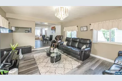 11 Hansen Street, Lodi, NJ 07644 - Photo 6