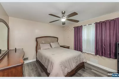 11 Hansen Street, Lodi, NJ 07644 - Photo 12