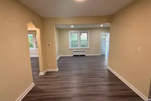 17 Westview Terrace, Teaneck Township, NJ 07666 - Photo 2