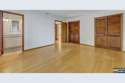 733 1st Street, Lyndhurst Township, NJ 07071 - Photo 14