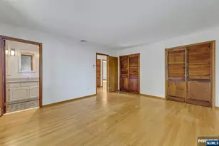 733 1st St, Lyndhurst Township, NJ 07071 - Photo 14