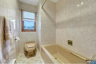 733 1st Street, Lyndhurst Township, NJ 07071 - Photo 20