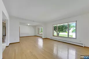 733 1st St, Lyndhurst Township, NJ 07071 - Photo 8