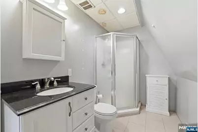 31 Division Avenue, Belleville, NJ 07109 - Photo 36