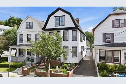 31 Division Avenue, Belleville, NJ 07109 - Photo 2