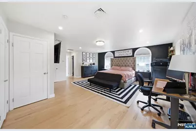13 Dogwood Court, Paramus, NJ 07652 - Photo 24