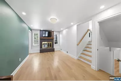 13 Dogwood Court, Paramus, NJ 07652 - Photo 10