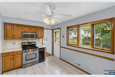 86 Portland Avenue, Fanwood, NJ 07023 - Photo 14
