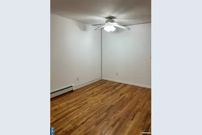 154 Rothwell Avenue 2B #2B, Cliffside Park, NJ 07010 - Photo 6