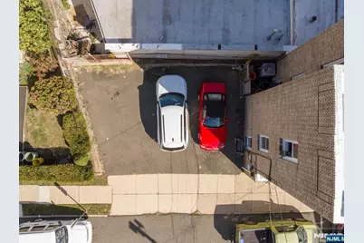 647 Anderson Avenue, Cliffside Park, NJ 07010 - Photo 6